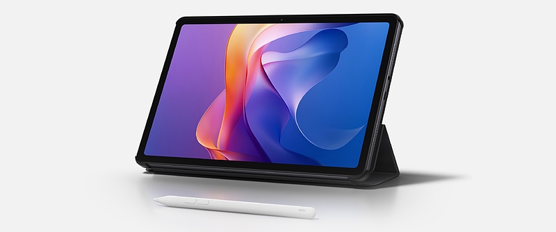 Файл:Redmi Pad 2+Cover+Pen copy.jpg