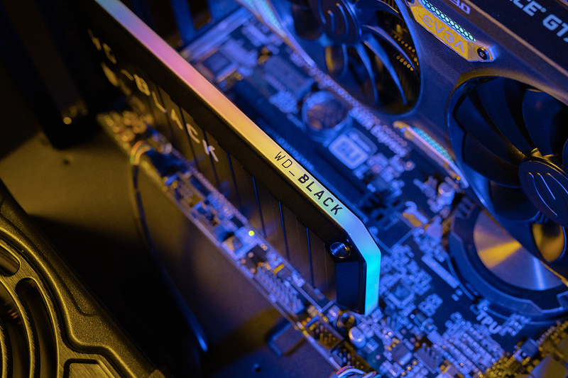 Файл:En us-WDBlk-AN1500-Lifestyle-Img-Product2.jpg